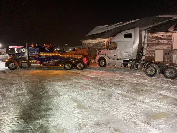 24/7 Towing & Recovery, LLC of Mt Gilead - photo 4