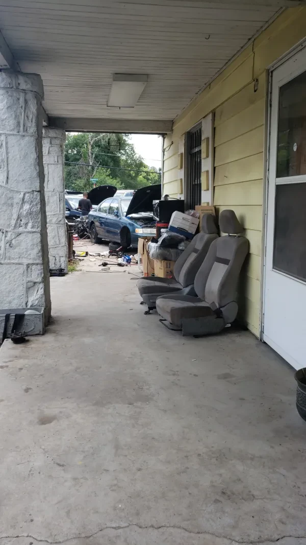 K & D Used Auto Parts - photo 3