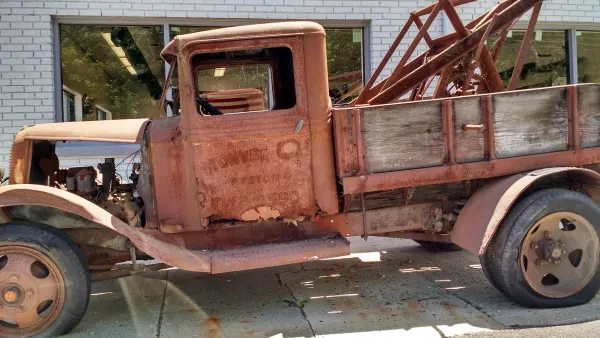 Crawford Truck Sales - photo 2
