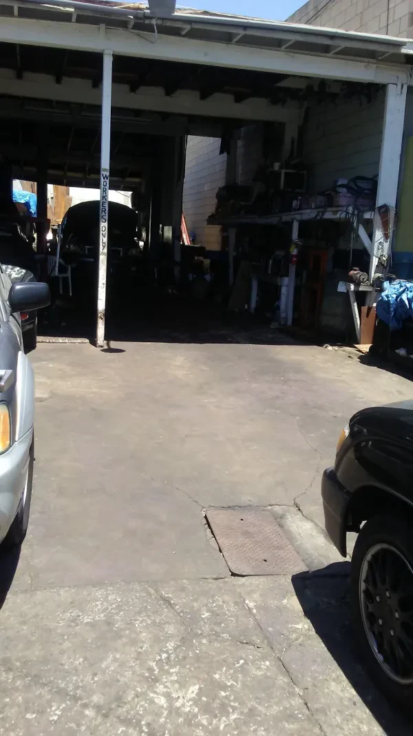 Freddy's Auto Repair - photo 2