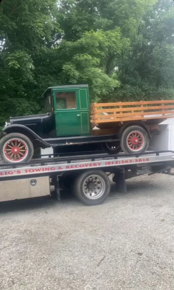 Alig's Towing and Recovery - photo 4