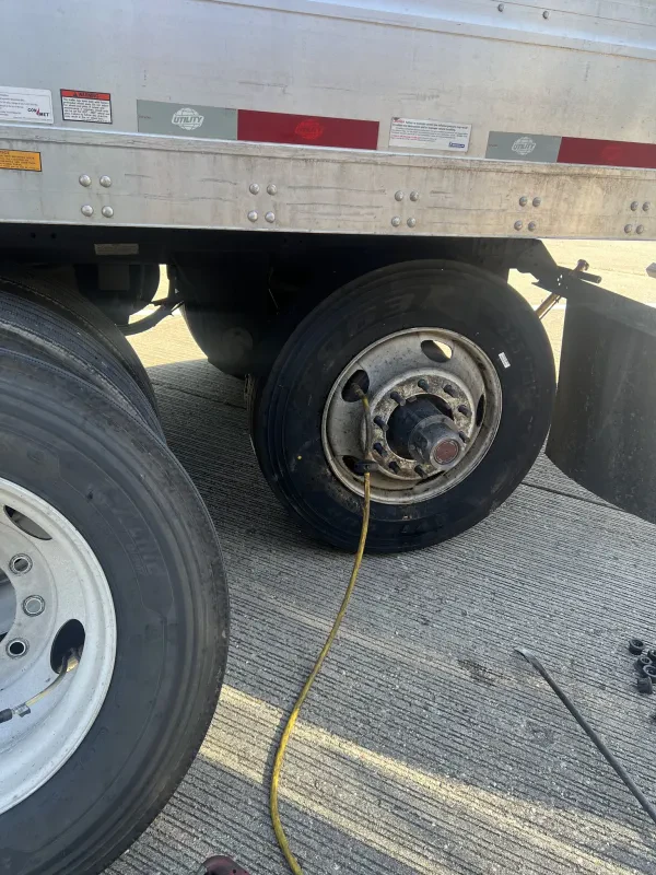 Fields roadside service Mobile truck and trailer repair - photo 3