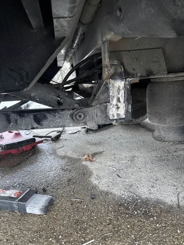 Fields roadside service Mobile truck and trailer repair - photo 4