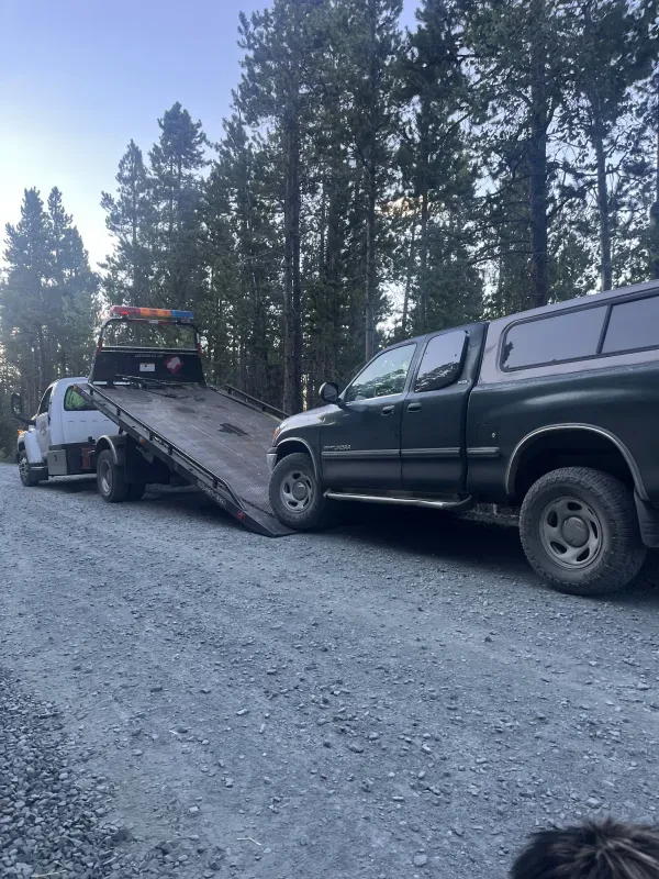 Mountain West Towing - photo 3