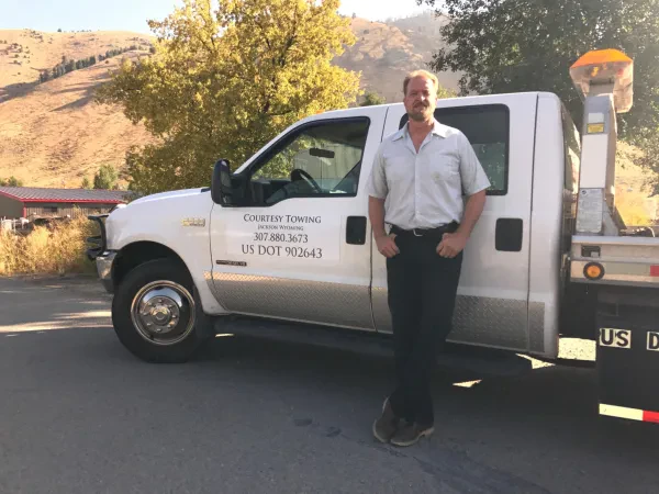 Courtesy Towing - photo 4