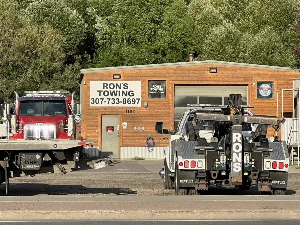 Ron's Towing - photo 4