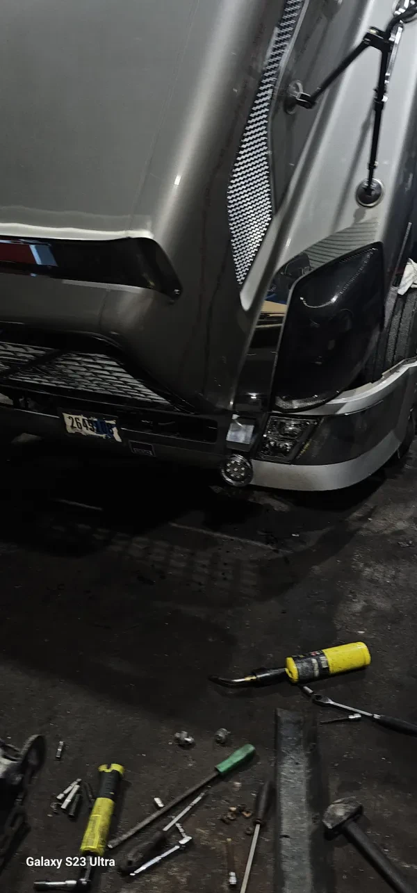 Beckham's Heavy Duty Truck Repair LLC - photo 4