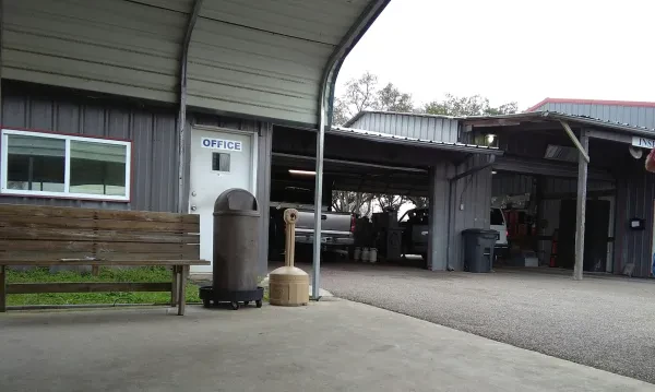 Kwik n Kleen - photo 3