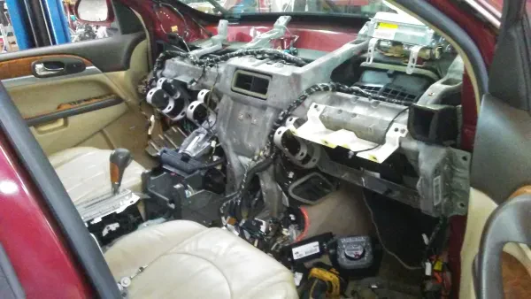 Mullins Auto Center - photo 2