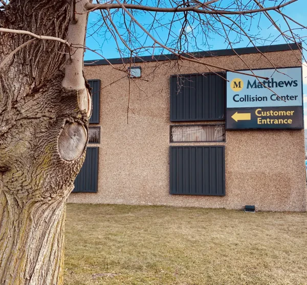 Matthews Collision Center - photo 4