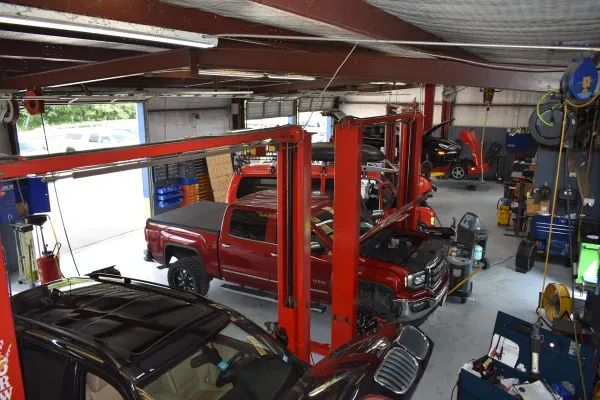 Horizon Auto Center - photo 4