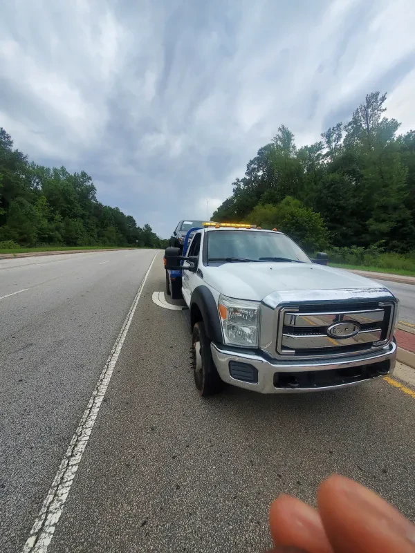 K&J Towing Service - photo 4