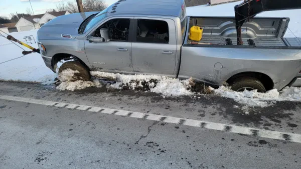 Jon's Towing & Recovery LLC. - photo 3