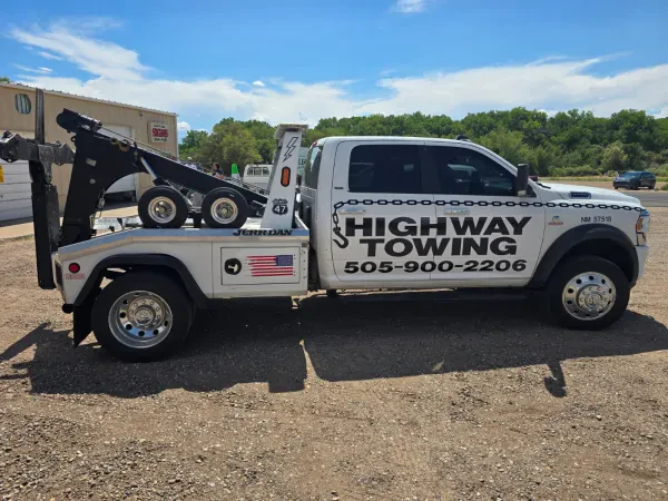 Highway Towing LLC - photo 2