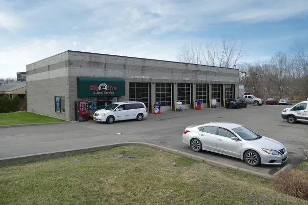 Big E Tire & Auto Service - photo 3