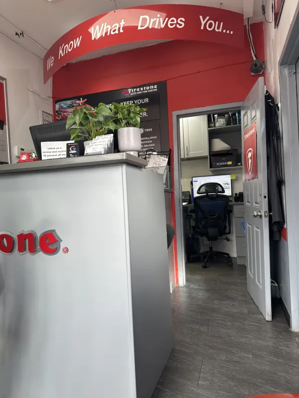 Premier Auto Center - photo 4