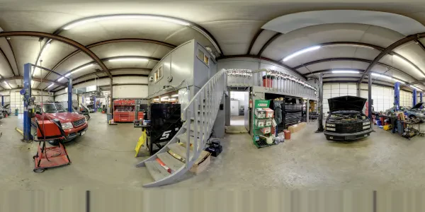 Joes Garage - photo 2