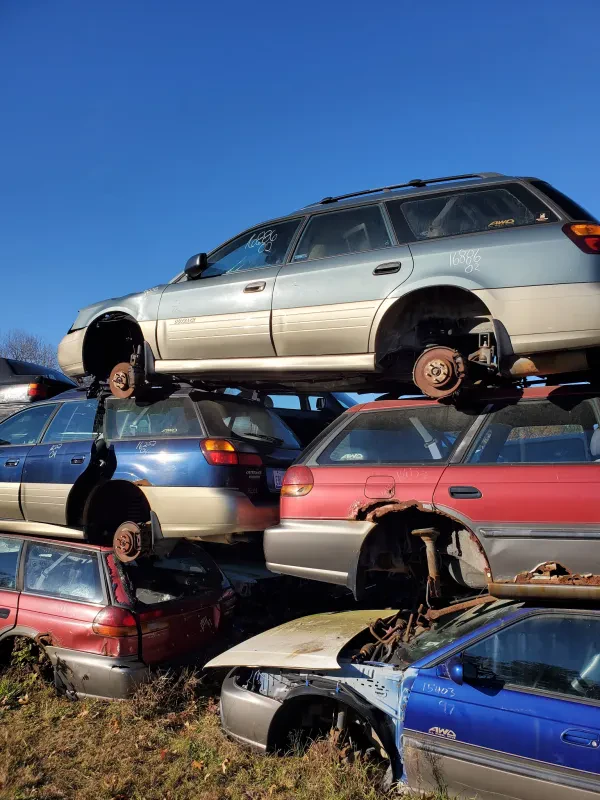 Bud's Auto Parts - photo 3
