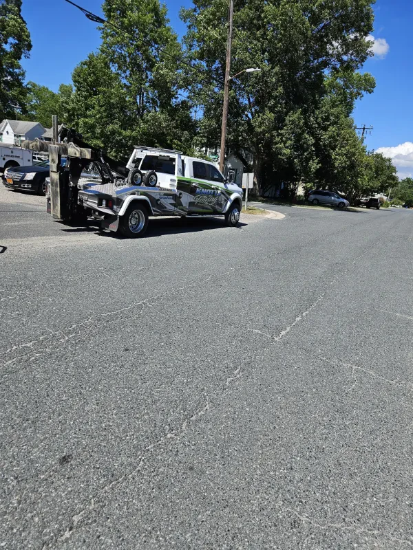 Knotts Towing - photo 3