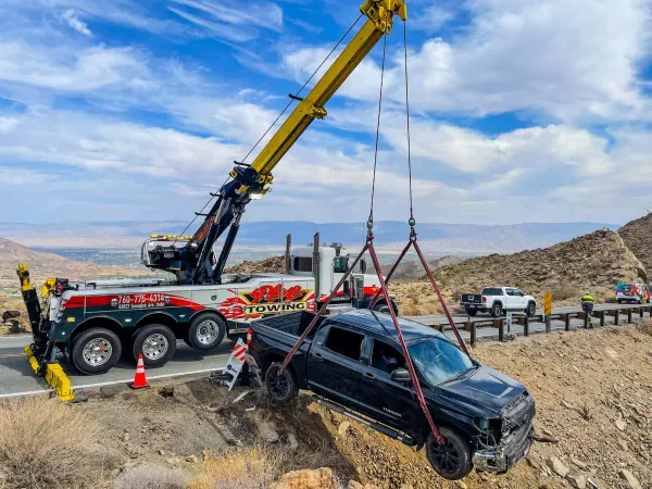 Plaza Towing - photo 4