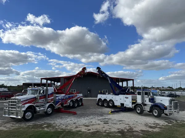Fernandez & Sons Towing - photo 3