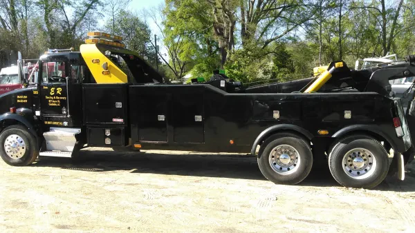 ER Towing & Recovery - photo 4