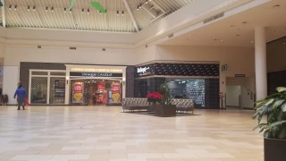 Bullseye Sneaker Boutique