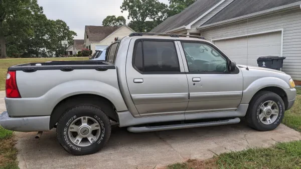 B&T TOWING LLC - photo 3