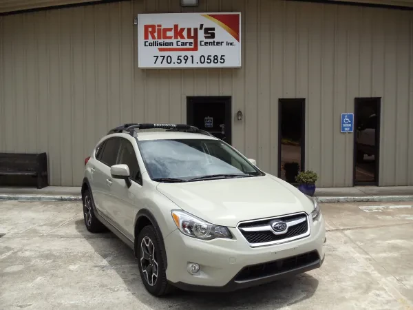 Ricky's Collision Center - photo 4