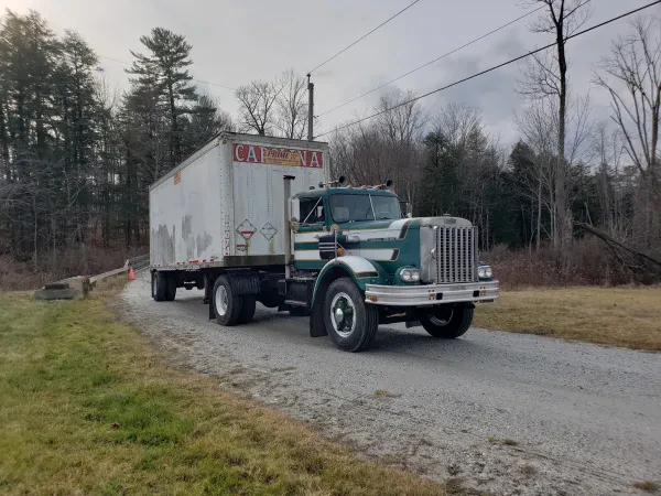 Sullivan Tire Commercial Truck Center - photo 4