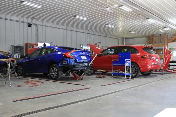 Stephen's Auto Body Inc. - photo 4