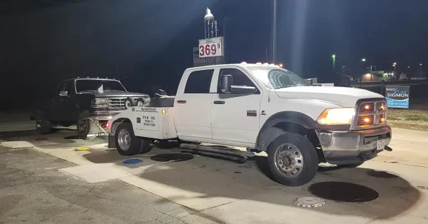 Miller's Towing & Hauling LLC - photo 2