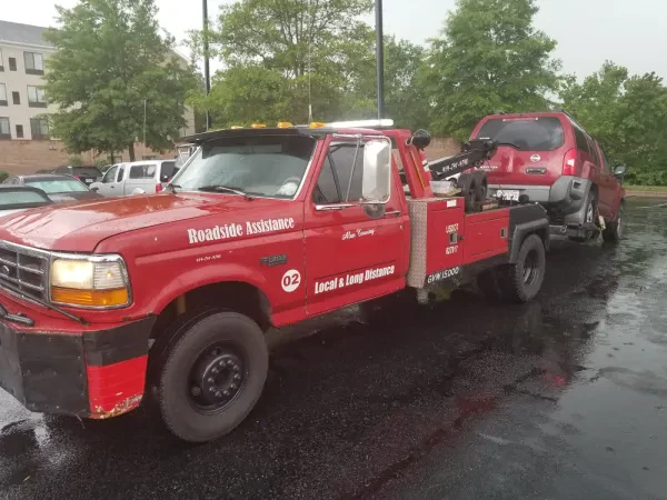 Alex Towing and auto Services - photo 3