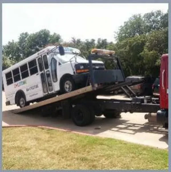 Minister Towing - photo 2