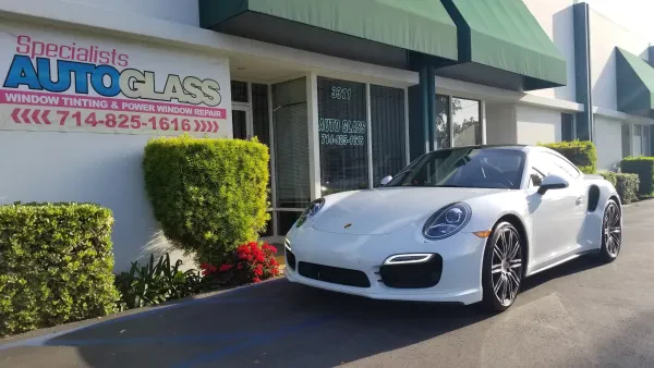 Specialists Auto Glass - photo 4