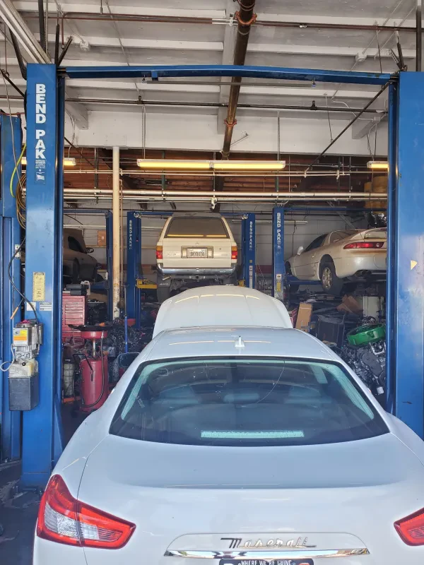 Tashmo Auto Center - photo 2