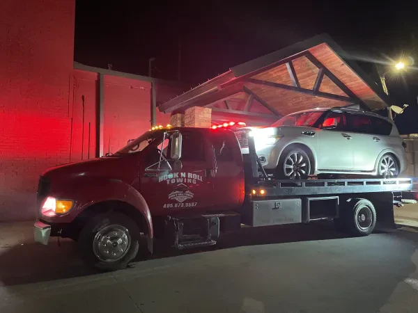 Hook N Roll Towing and Recovery - photo 3