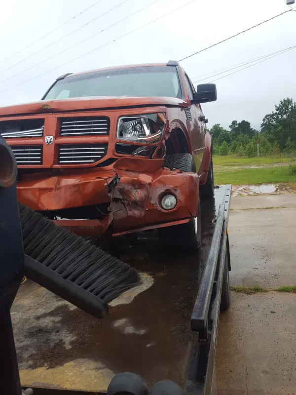 Hilton's Auto Salvage & Garage - photo 4