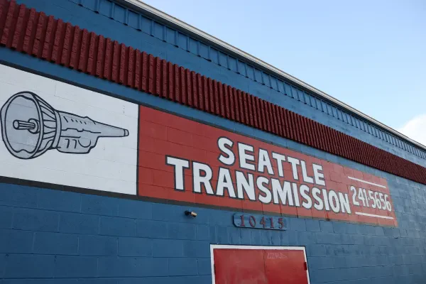 Seattle Transmission & Auto Repair - photo 2