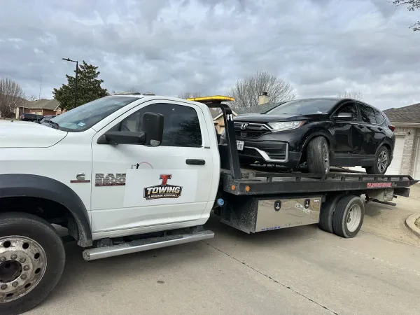 T Towing and Roadside Assistance - photo 3
