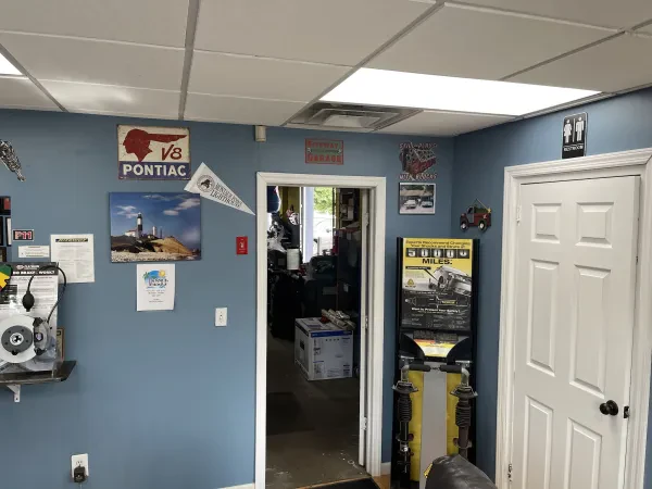 Riteway Automotive Center Inc - photo 2