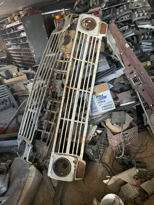 Bill's Trucks and Salvage - photo 3