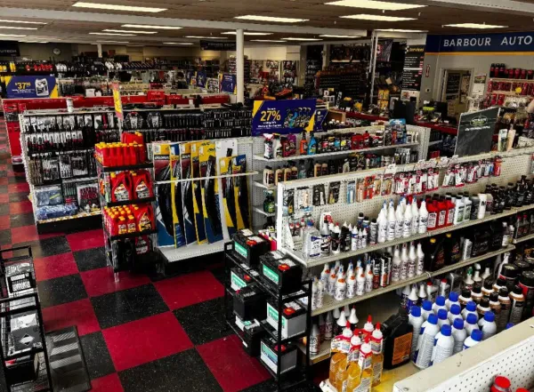 TOM BARBOUR AUTO PARTS - photo 2