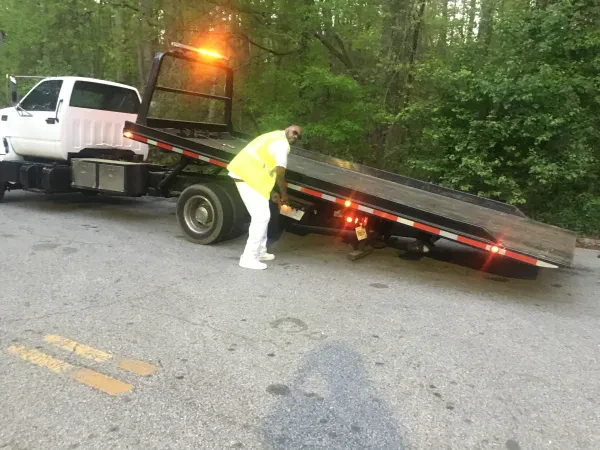 Swift Lift Towing llc - photo 3