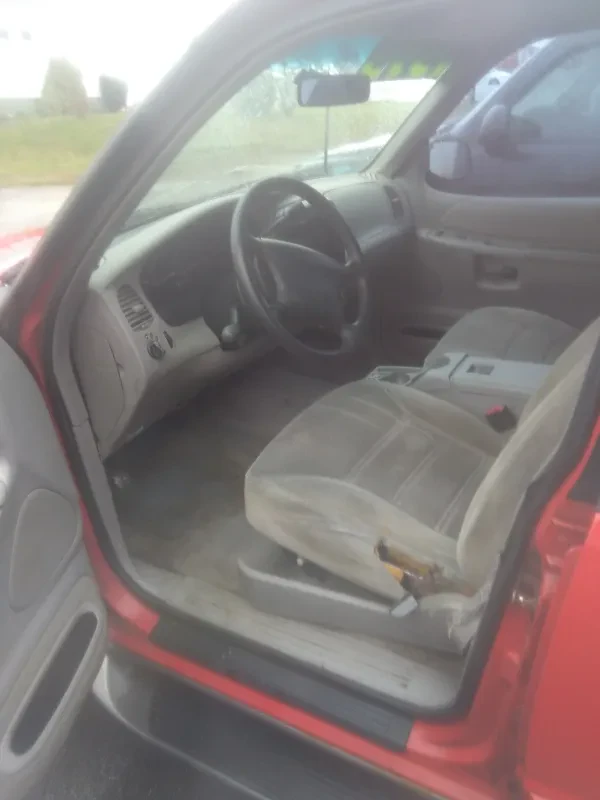 Frank's Automotive Center - photo 3
