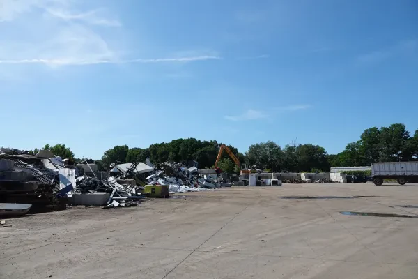 PADNOS Howell Recycling Center - photo 3