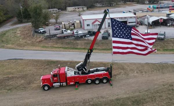Stephens Truck Center - photo 2
