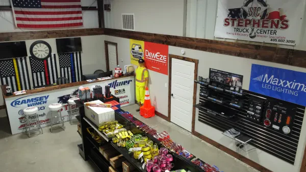 Stephens Truck Center - photo 3
