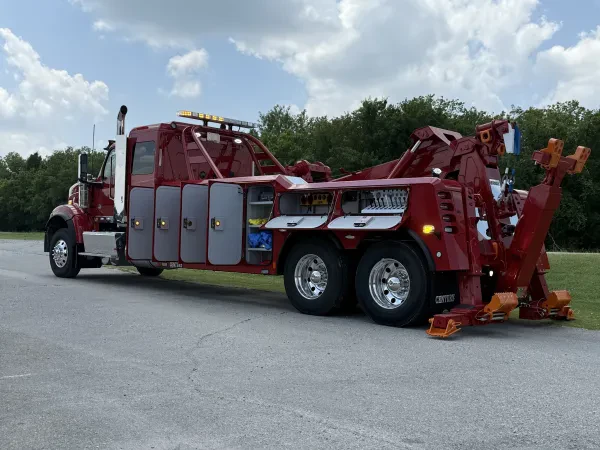 Stephens Truck Center - photo 4