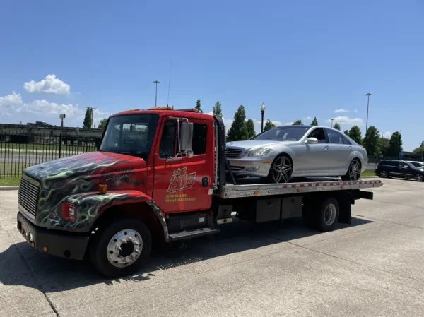 The Legit Hooka's Towing and Recovery LLC - photo 3